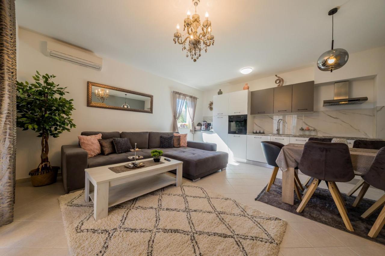 Ivana Apartment Trogir Eksteriør bilde